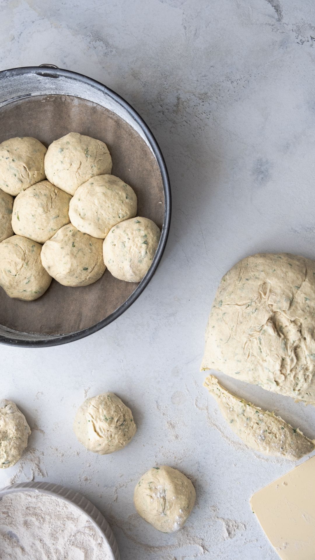 Glutenfreie Zucchini-Rucola-Brötchen (2)