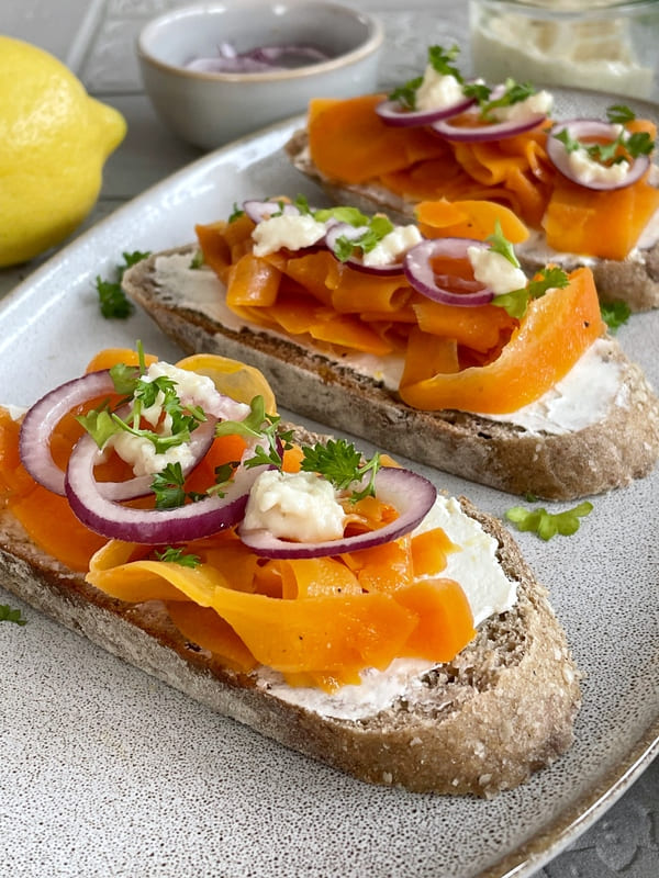 Karottenlachs – einfaches Rezept für veganen Lachsersatz 